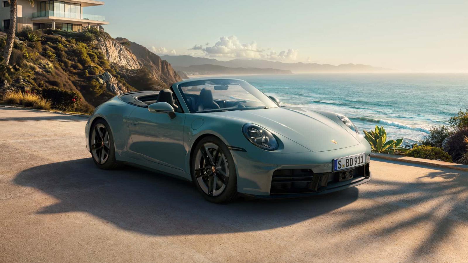 Ντεμπούτο για την ανανεωμένη Porsche 911 Carrera 4S 